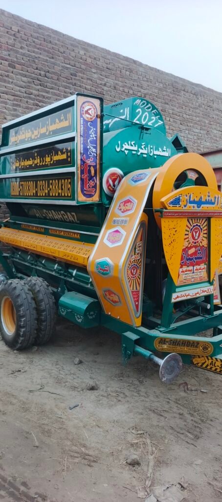Al-Shahbaz Rice Thresher Model 2027 view 1